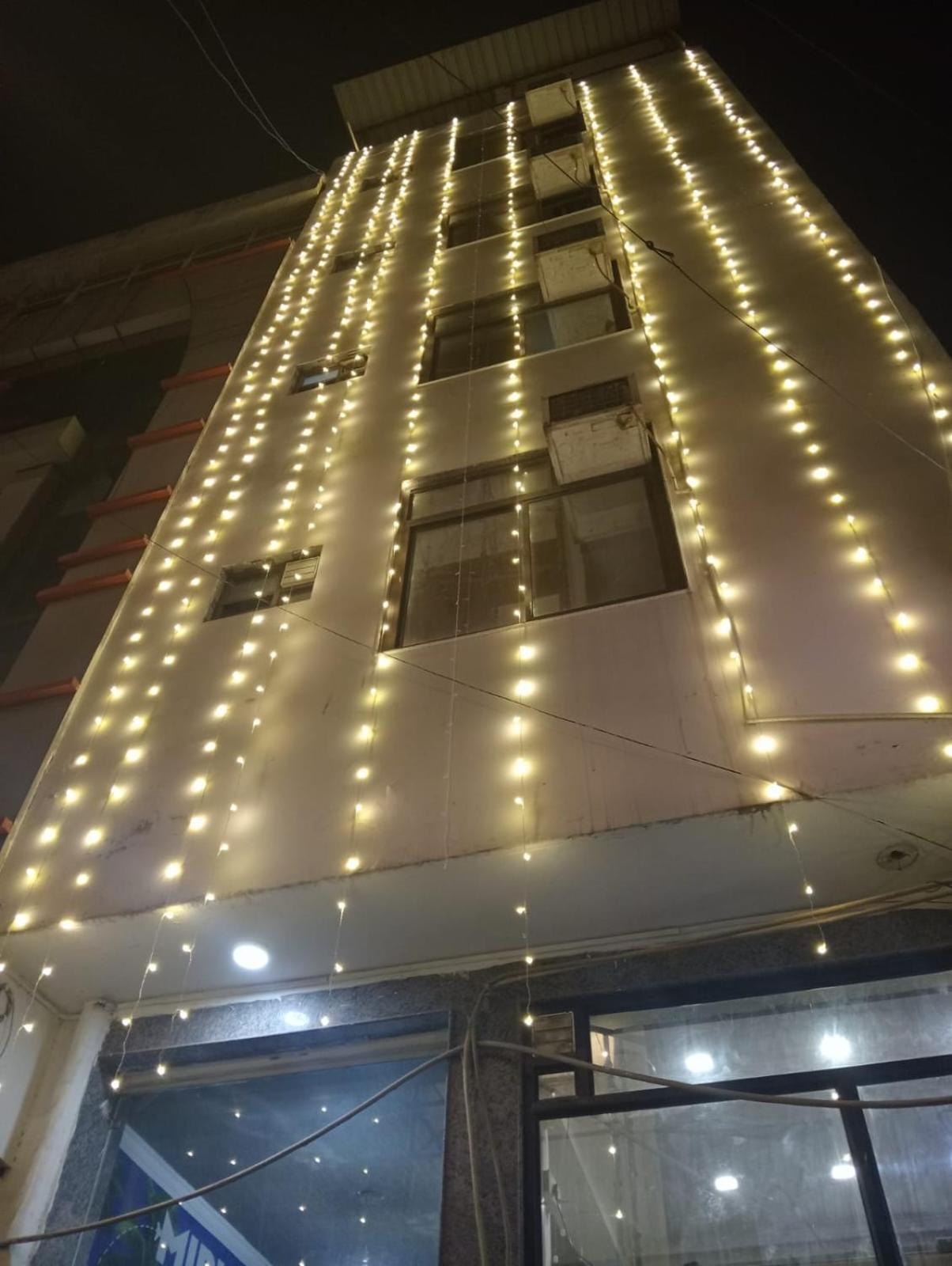 Hotel Clink New Delhi Airport Extérieur photo